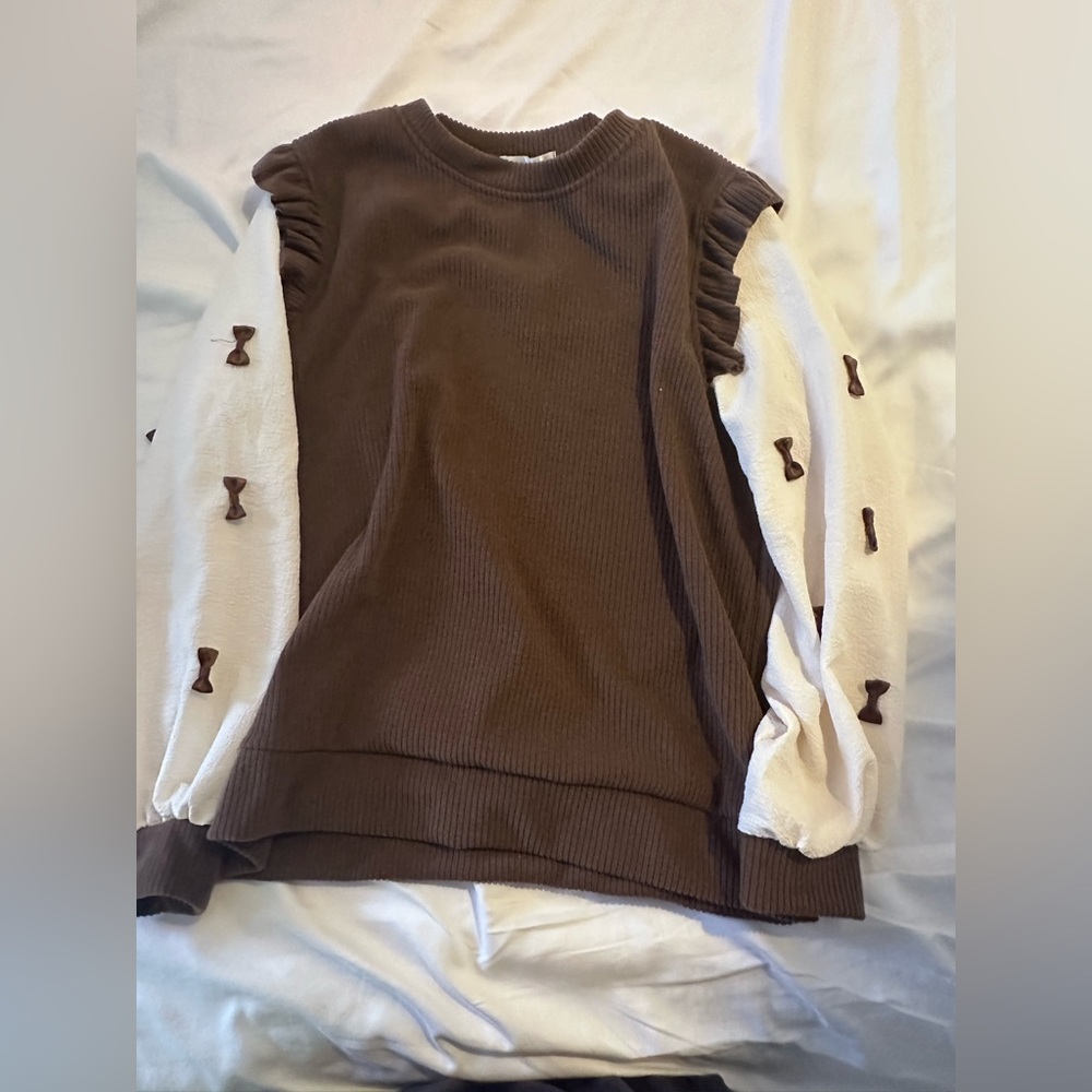 never worn bow detailed sweater